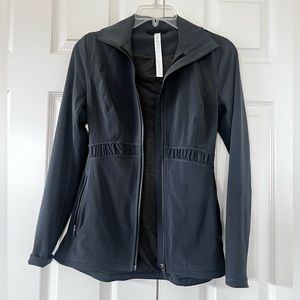 Lululemon Size 4 Jacket, No Tag but never worn